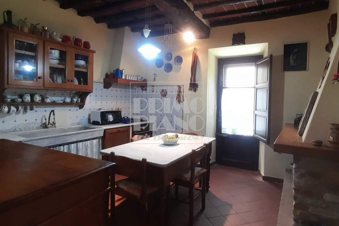 Country House in Historic Center, Lucca, Tuscany 4 - 15828869