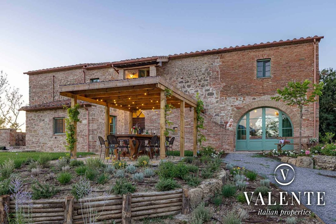 House in Chiusi, Tuscany, Italy 2 - 15829483
