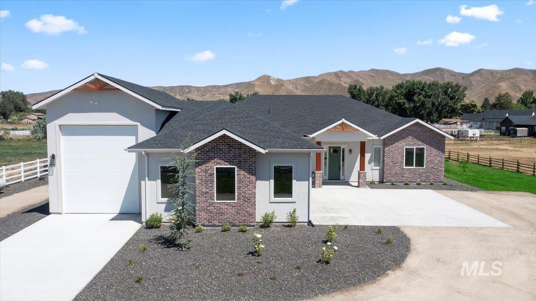House in Emmett, Idaho, United States 1 - 15829953