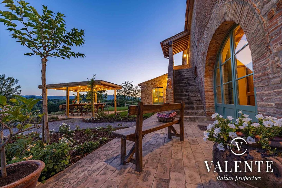 House in Chiusi, Tuscany, Italy 5 - 15829483