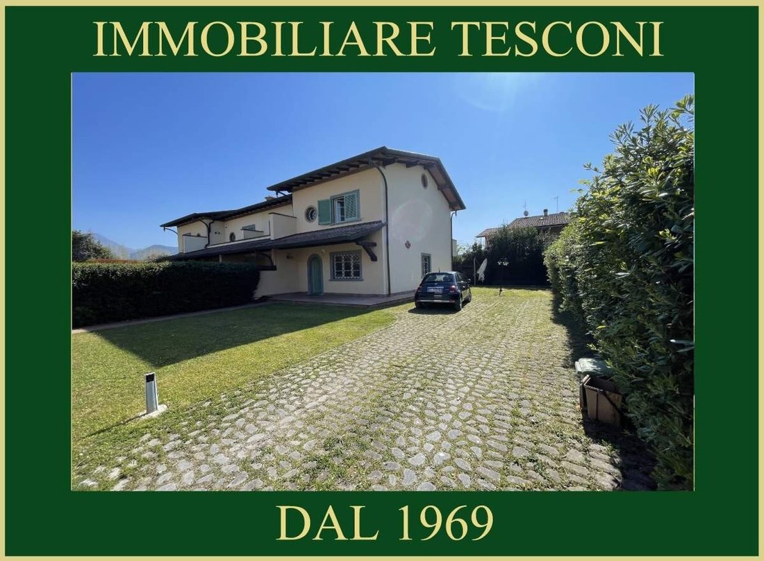Villa in Center, Forte dei Marmi, Tuscany 2 - 15828514