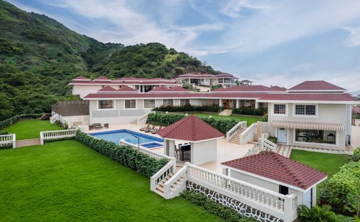House in Kune N.m., Maharashtra, India 1