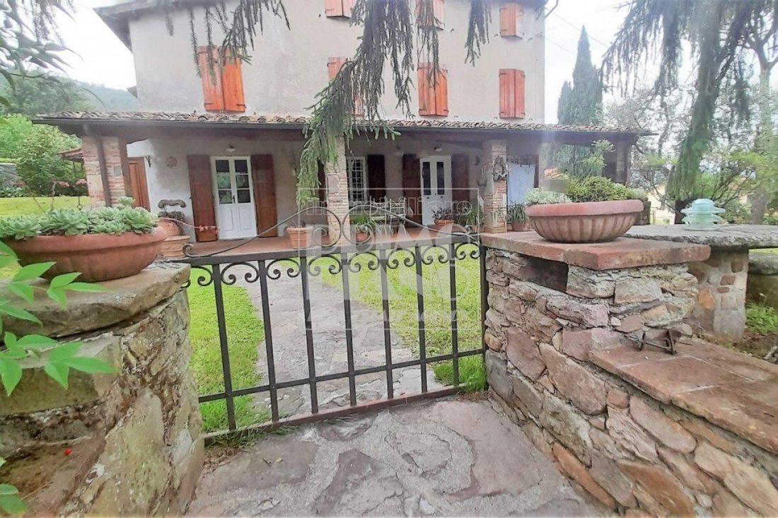 Country House in Historic Center, Lucca, Tuscany 5 - 15829148