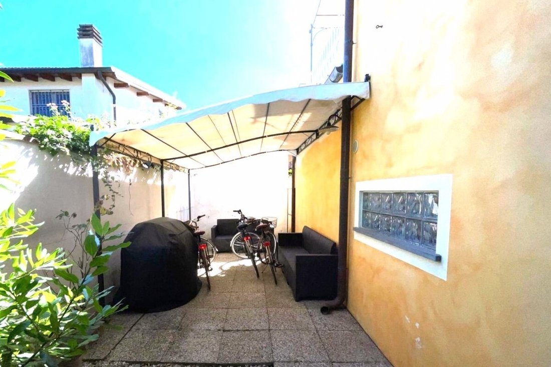 Villa in Pietrasanta, Tuscany, Italy 5 - 15829588