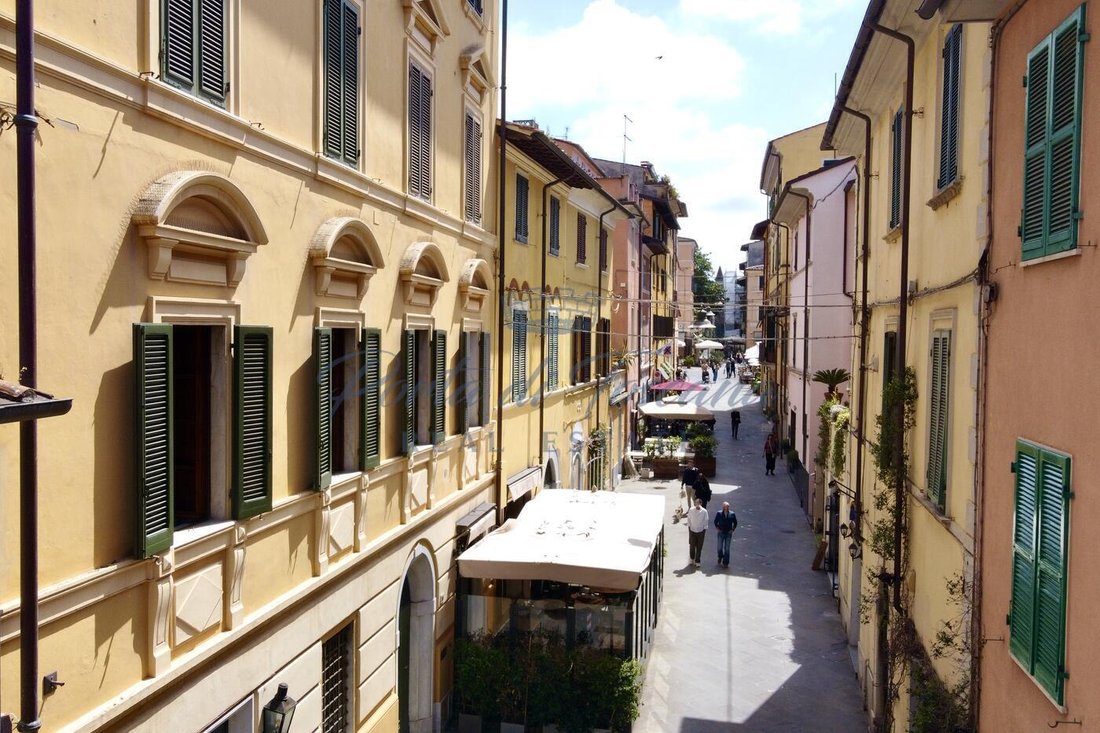 Apartment in Pietrasanta, Tuscany, Italy 3 - 15828971