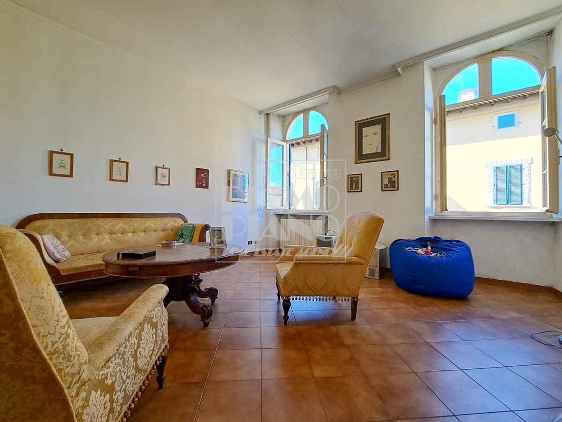 Apartment in Historic Center, Lucca, Tuscany 1 - 15829092