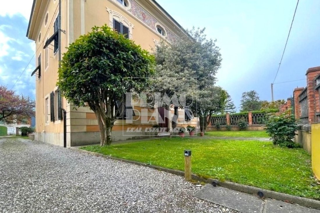 Villa in Pieve San Paolo - Santa Margherita, Capannori, Tuscany 2 - 15828808