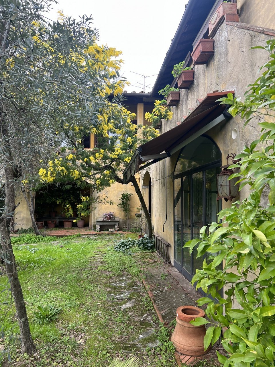 Villa in Center, Florence, Tuscany 3 - 15829323