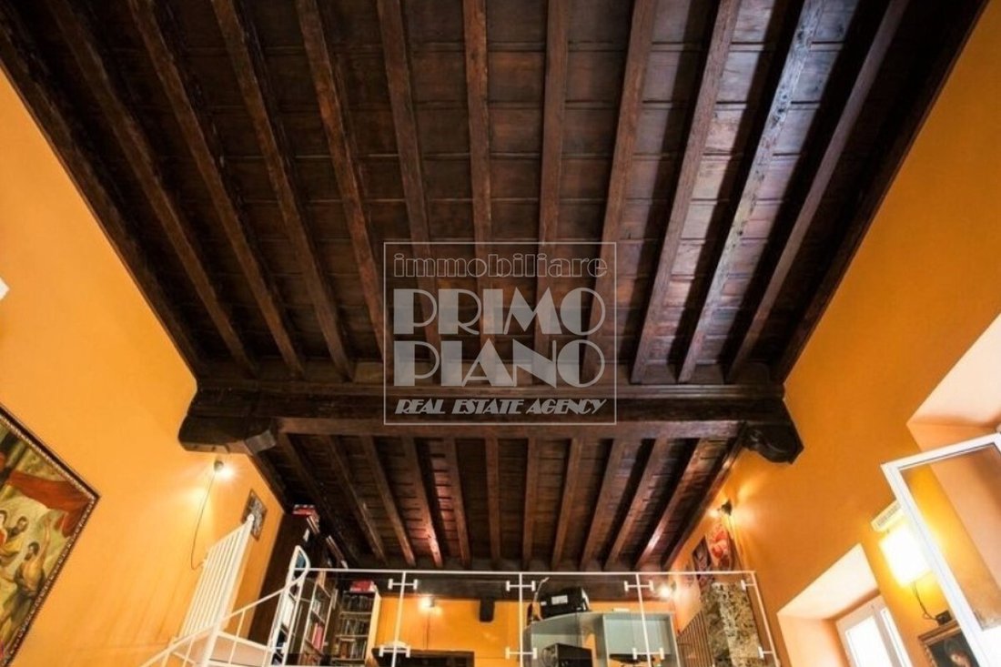 Apartment in Historic Center, Lucca, Tuscany 2 - 15829336