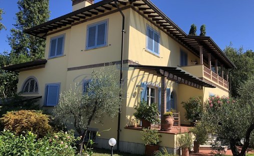 Villa à Pietrasanta, Toscane, Italie 1