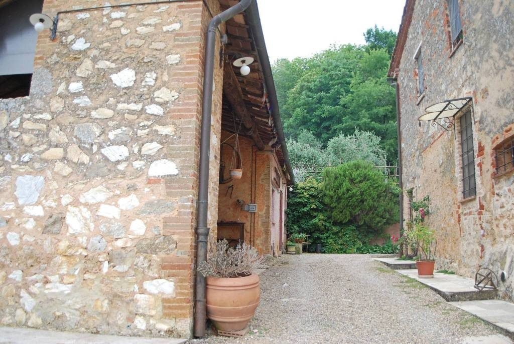 Country House in Sovicille, Tuscany, Italy 4 - 15829032