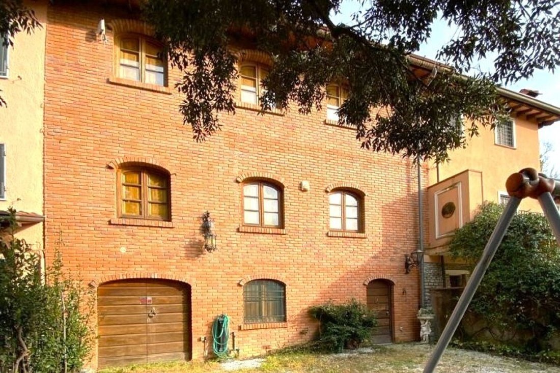 House in Camaiore, Tuscany, Italy 3 - 15829165