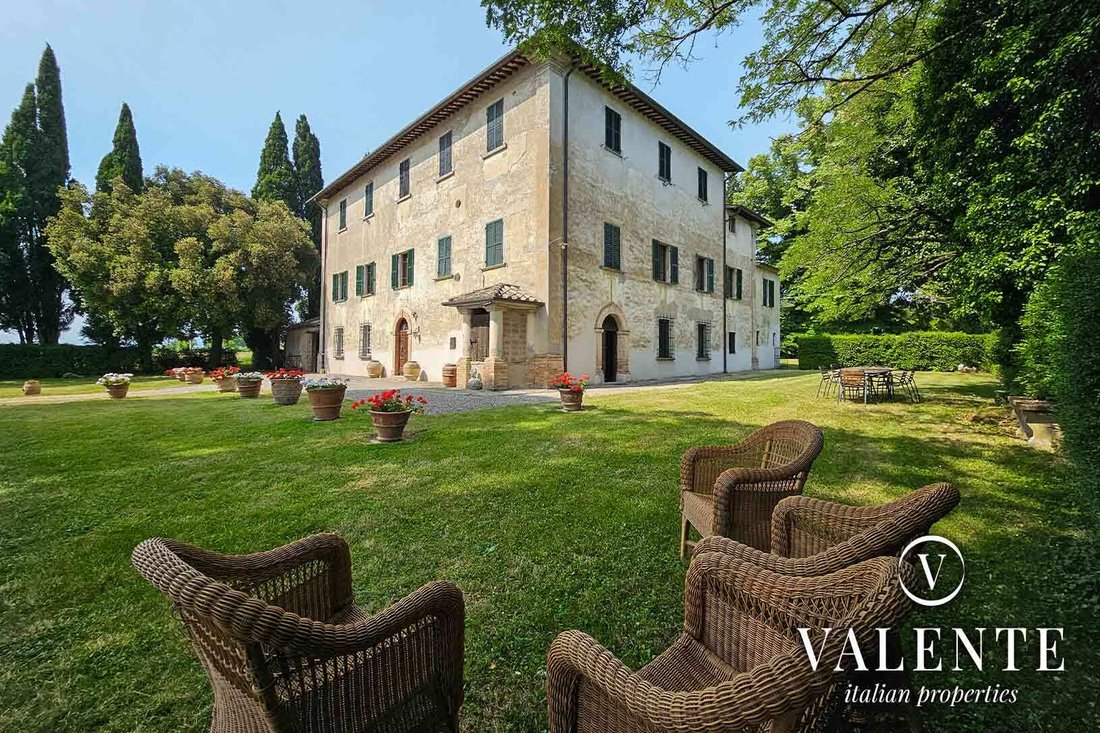 Villa in San Giustino, Umbria, Italy 1 - 15829064