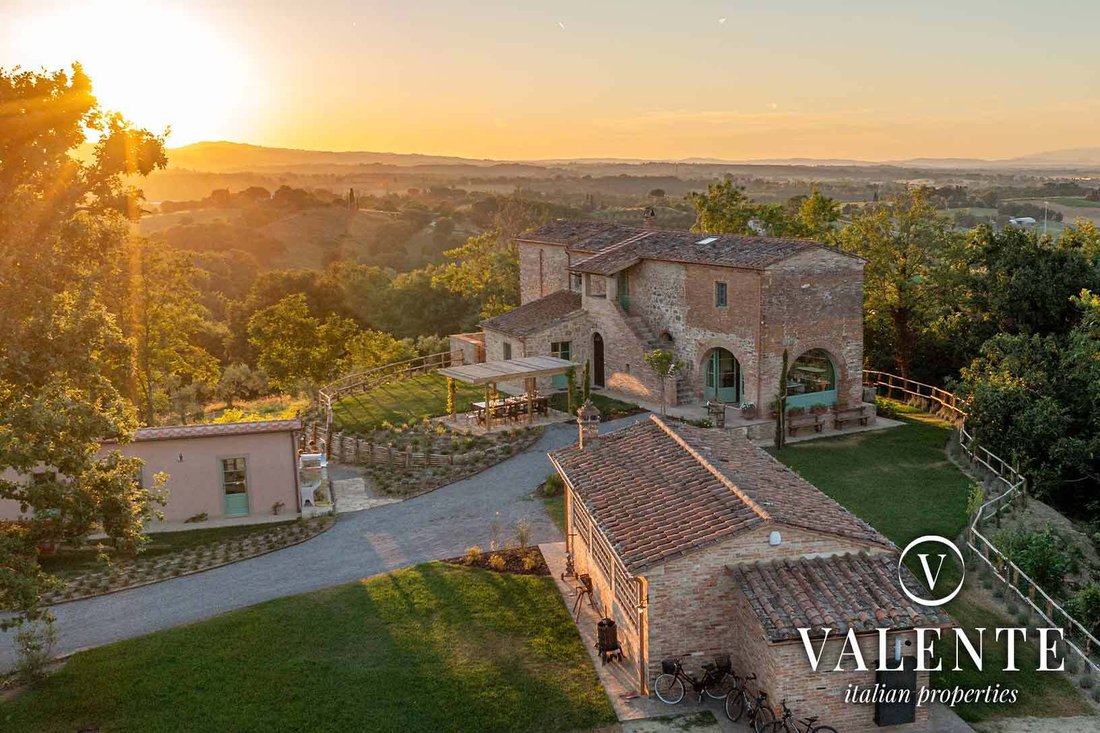 House in Chiusi, Tuscany, Italy 1 - 15829483