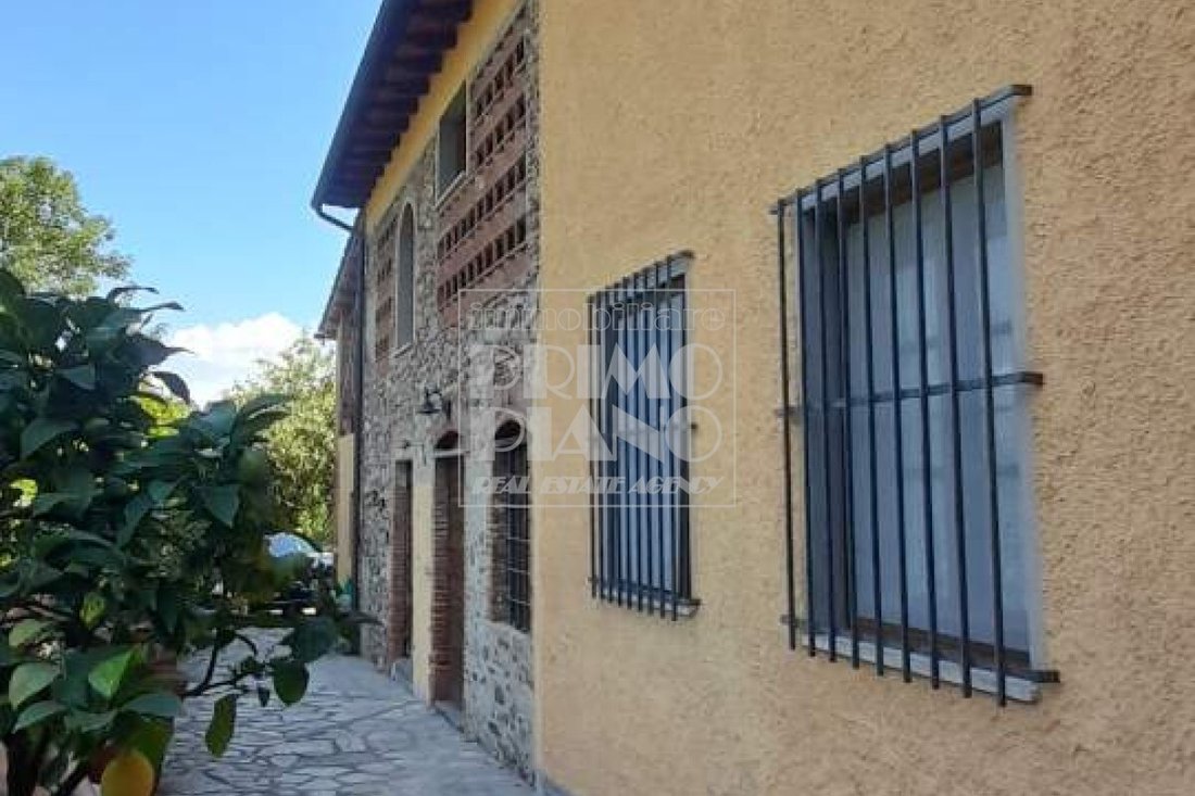 Country House in Historic Center, Lucca, Tuscany 3 - 15828869