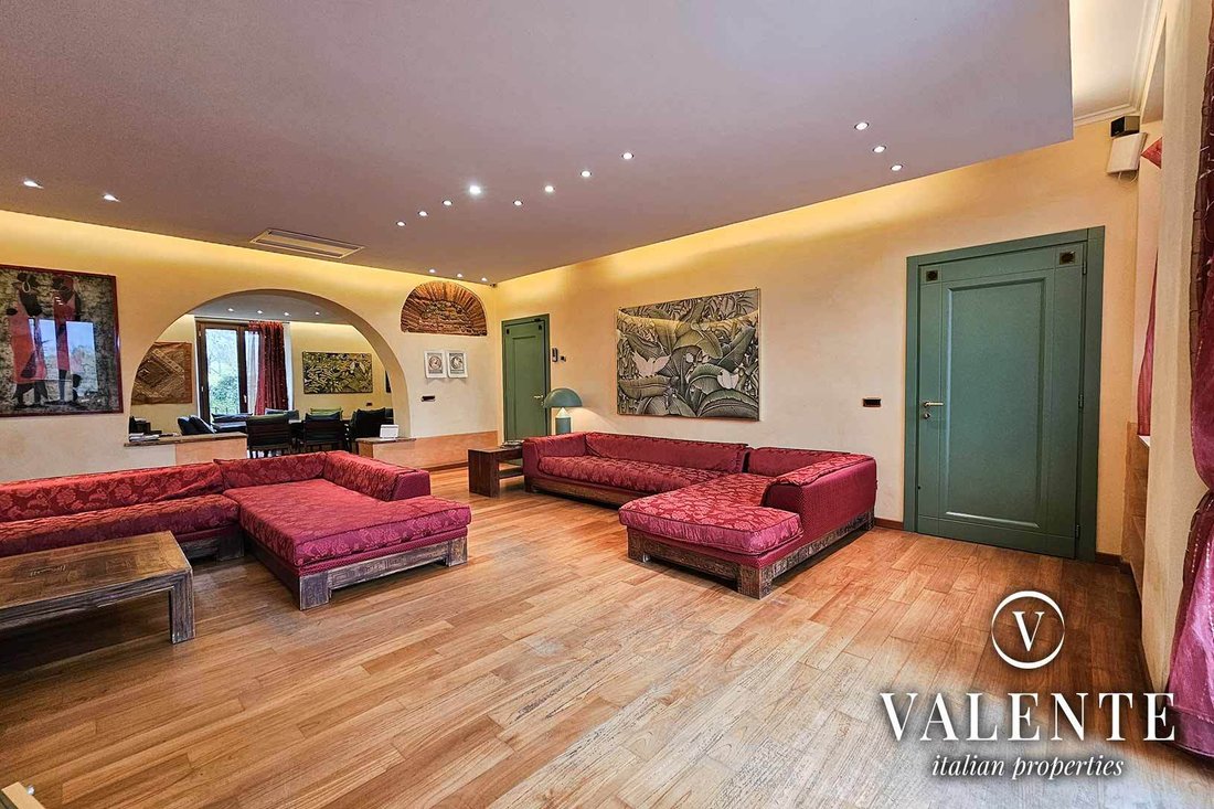 Villa in San Macario In Piano, Lucca, Tuscany 5 - 15829359