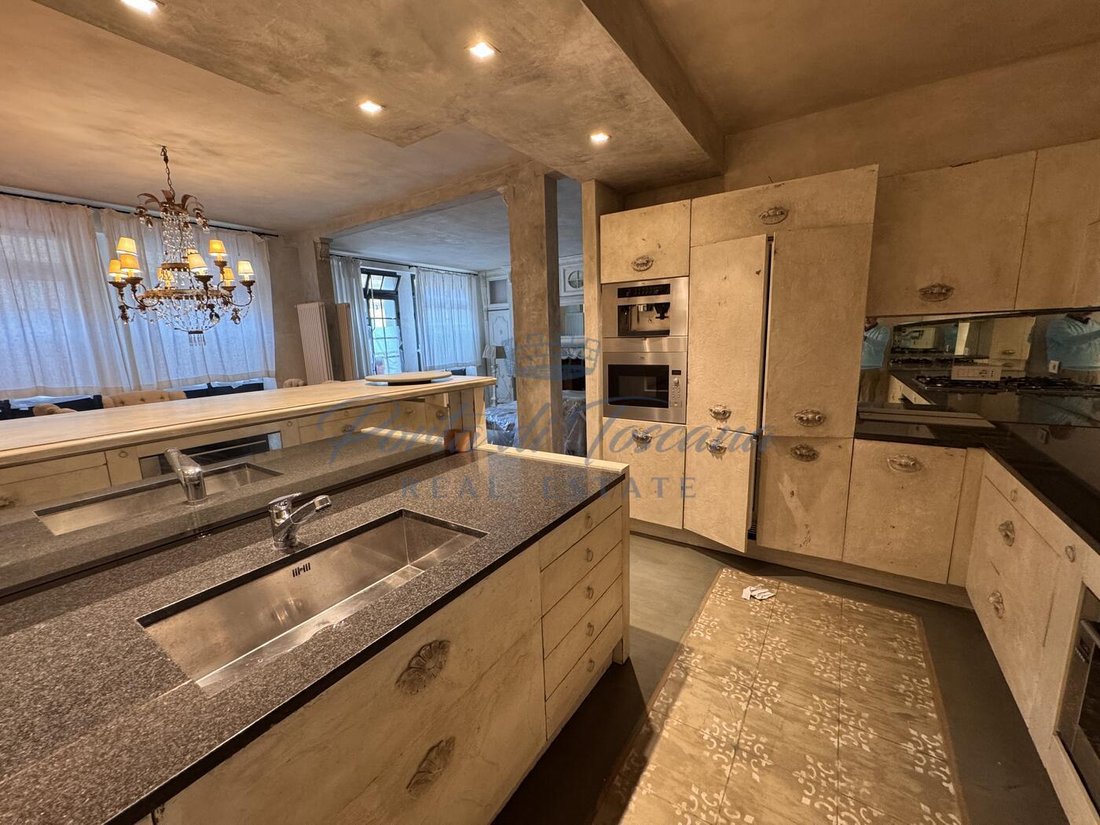Apartment in Pietrasanta, Tuscany, Italy 4 - 15829106