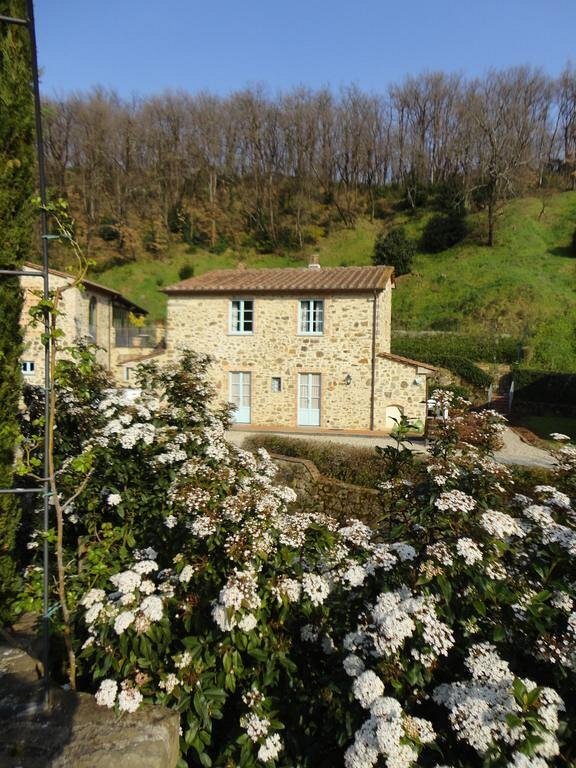 Country House in Lamporecchio, Tuscany, Italy 3 - 15828753