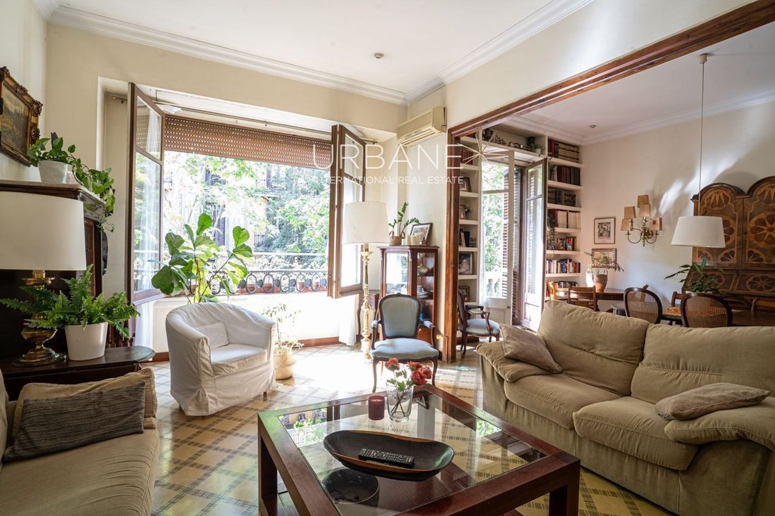 Apartment in Eixample, Barcelona, Spain 1 - 15828180