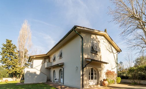 Villa in Casciana Terme Lari, Tuscany, Italy 1