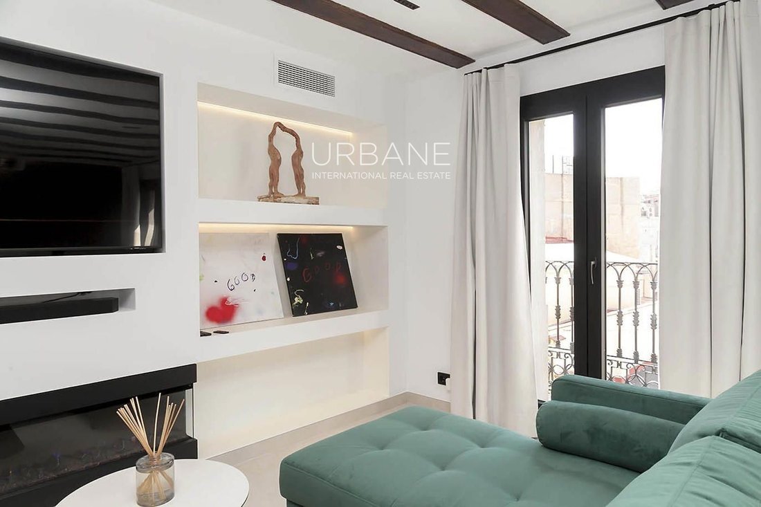 Apartment in Ciutat Vella, Barcelona, Spain 5 - 15828186