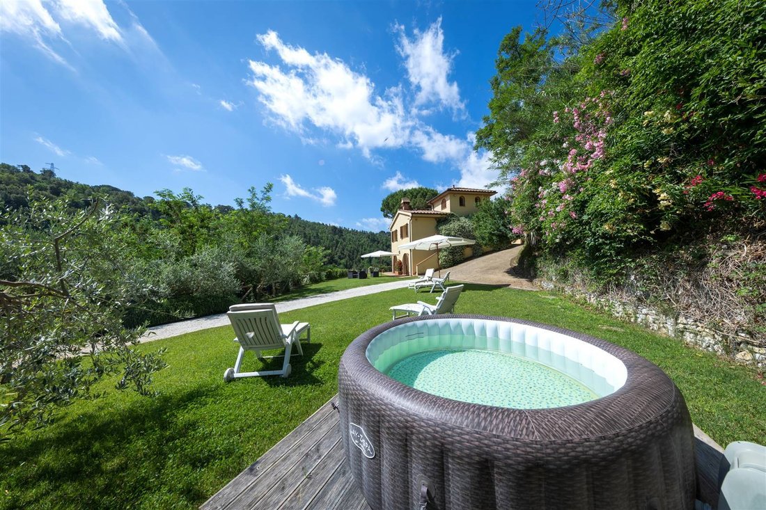 Villa in Riparbella, Tuscany, Italy 3 - 15829124