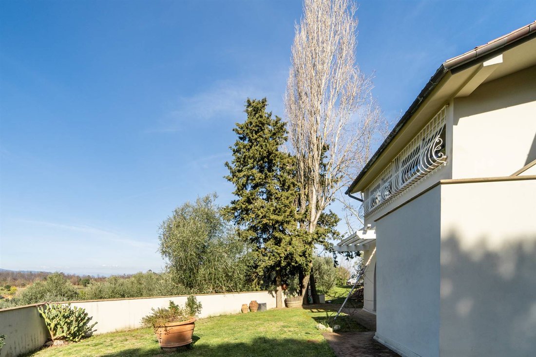 Villa in Casciana Terme Lari, Tuscany, Italy 2 - 15828797