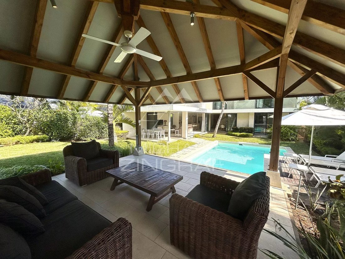 Villa in Grande Riviere Noire, Rivière Noire District, Mauritius 3 - 15828353