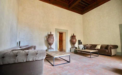Apartment in Historic Center (ZTL), Pistoia, Tuscany 1