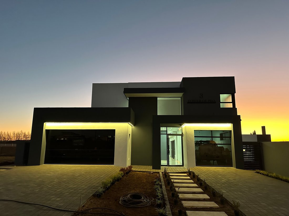 House in Centurion, Gauteng, South Africa 1 - 15830360