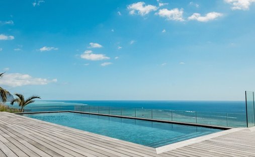 Villa in Grande Riviere Noire, Rivière Noire District, Mauritius 1