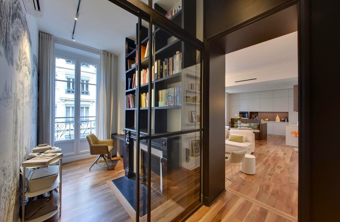Apartment in Centre-ville - Victor Hugo, Grenoble, France 5 - 15830482