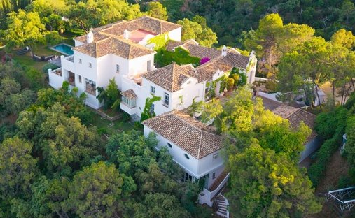 Villa in El Madroñal, Benahavis, Spain 1