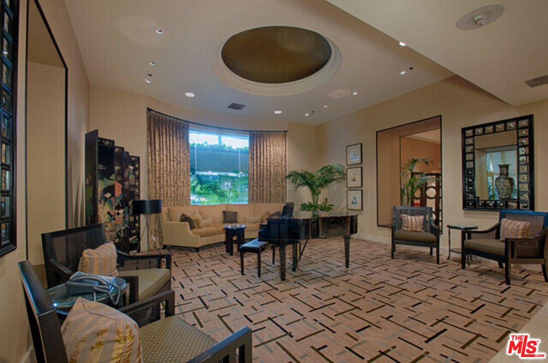 Condo in Los Angeles, California, United States 4 - 15830743
