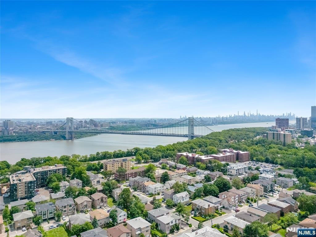 Apartment in Fort Lee, New Jersey, United States 5 - 15782174