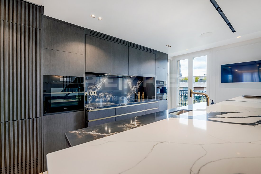 Apartment in Invalides, Paris 7e Arrondissement, Paris 4 - 15835055