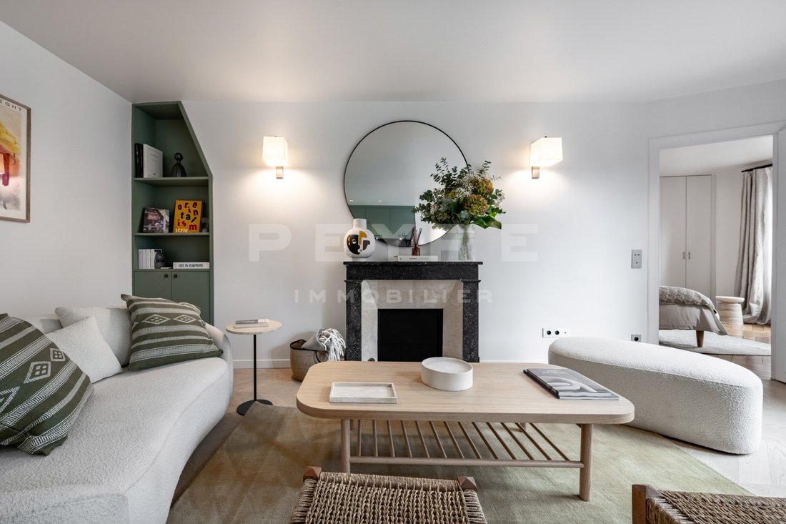 Apartment in Odéon, Paris 6e Arrondissement, Paris 5 - 15835307