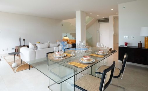Townhouse in Olhos de Agua, Algarve, Portugal 1