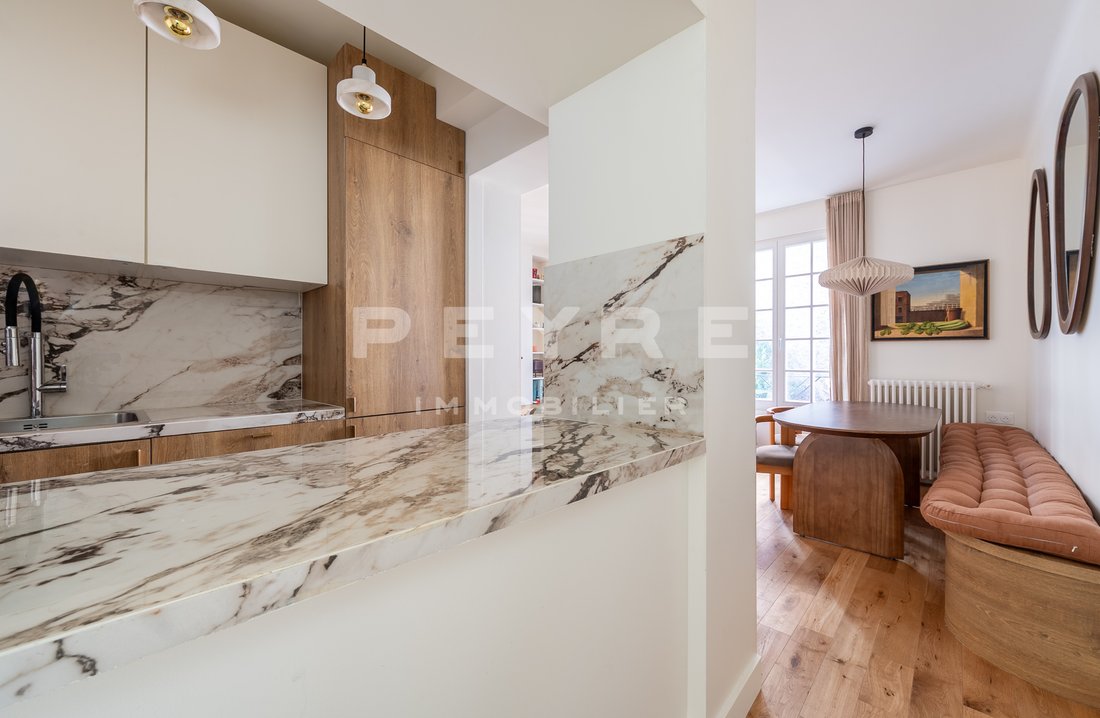 Apartment in Invalides, Paris 7e Arrondissement, Paris 5 - 15835302