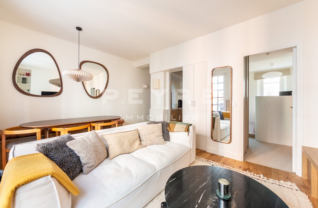 Apartment in Invalides, Paris 7e Arrondissement, Paris 4 - 15835302