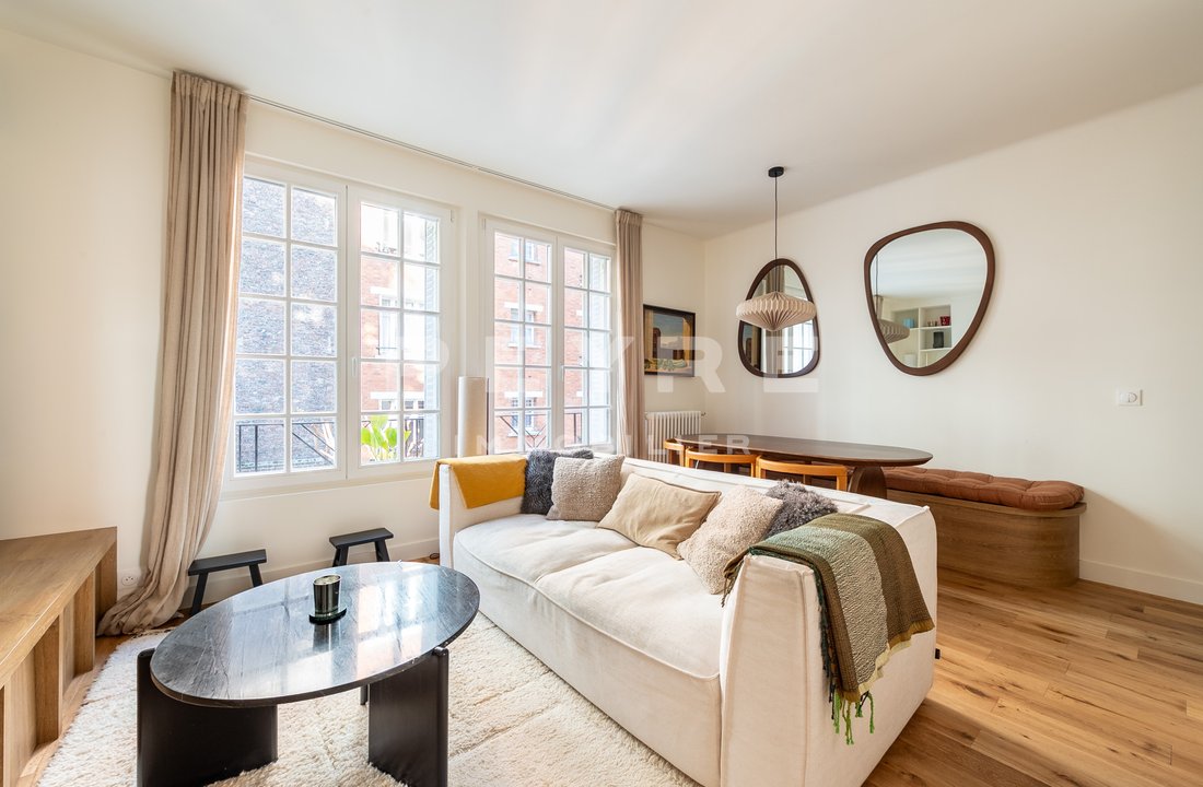 Apartment in Invalides, Paris 7e Arrondissement, Paris 1 - 15835302