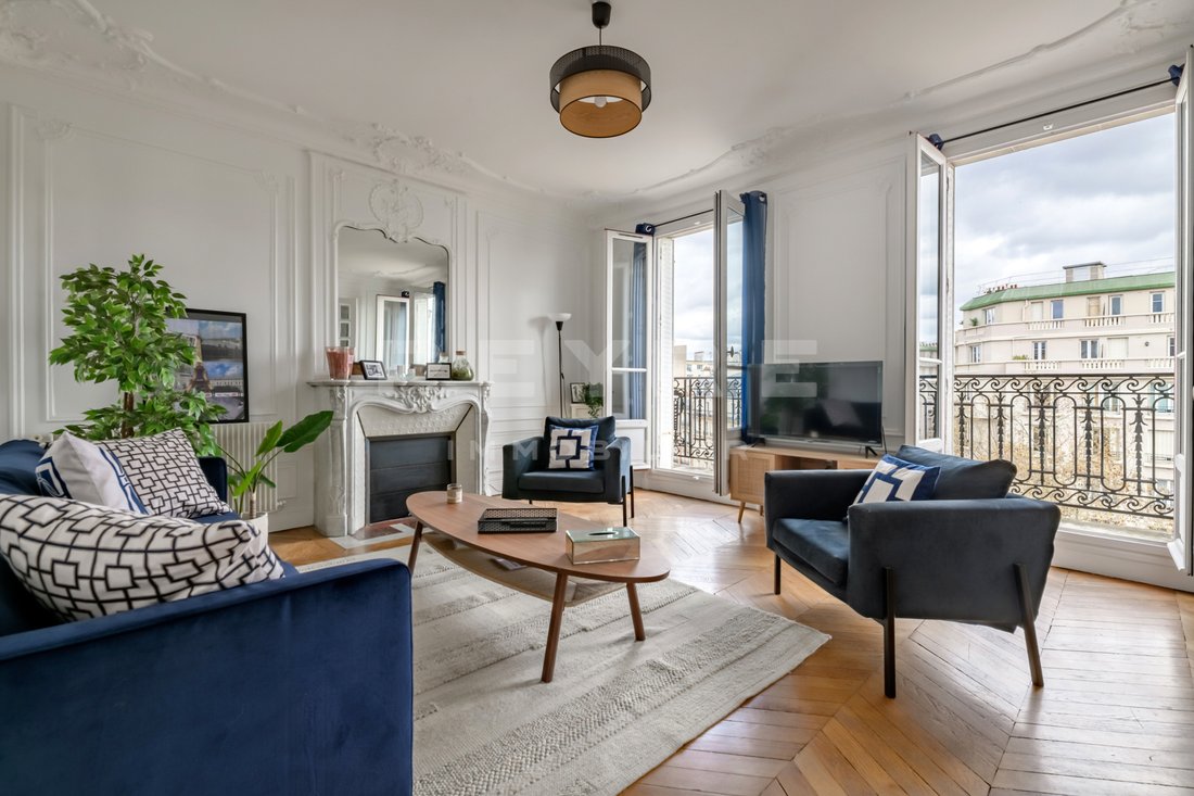 Apartment in Léon-Blum Folie-Regnault, Paris 11e Arrondissement, Paris 1 - 15835321