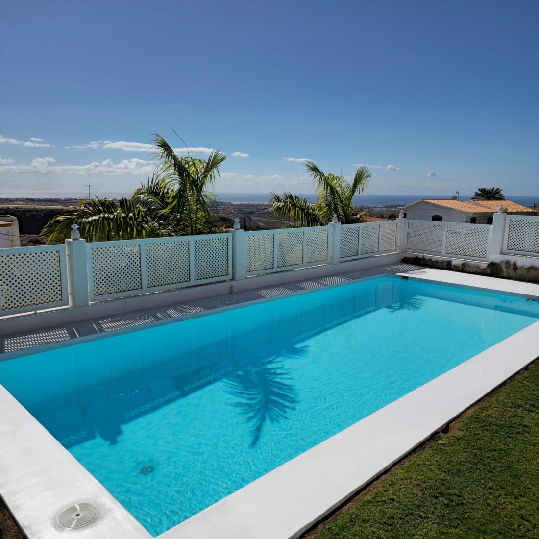 Villa in San Bartolome de Tirajana, Canary Islands, Spain 4 - 15833609