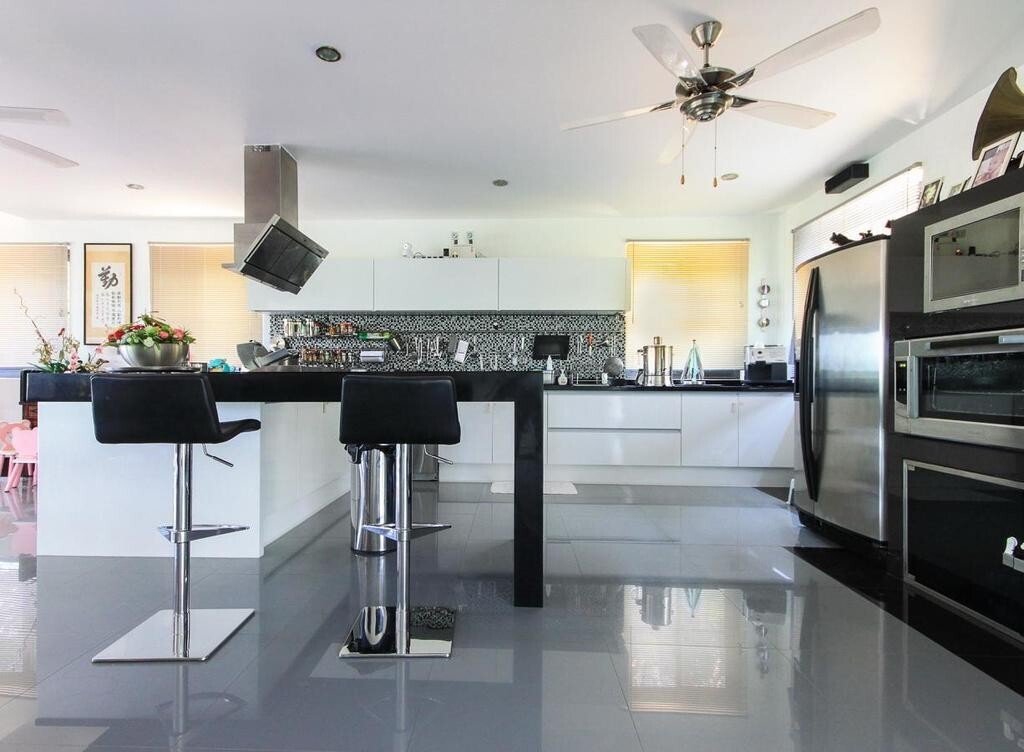 Villa in Ratsada, Phuket, Thailand 3 - 15834592