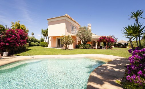 House in Porches, Algarve, Portugal 1