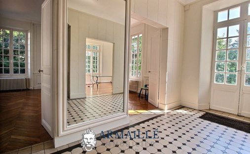 Castle for Sale in Évreux, Normandy, France