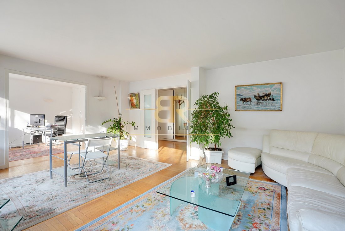 Apartment in Saint Lambert, Paris 15e Arrondissement, Paris 2 - 15835705