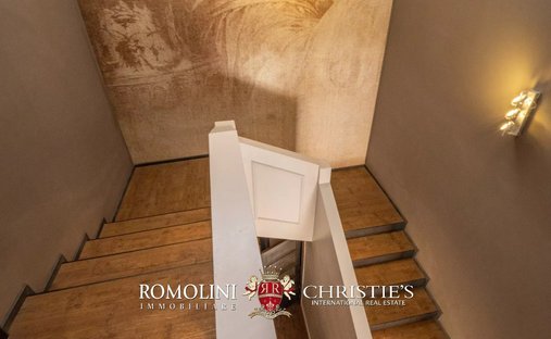 Castle for Sale in Montefalco, Umbria, Italy