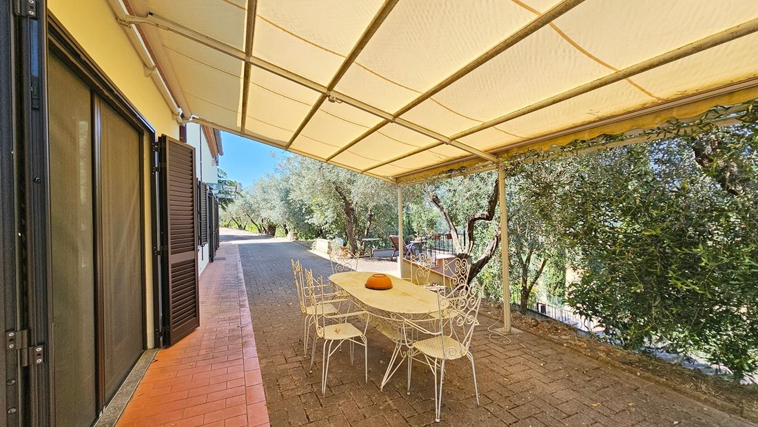 Villa in San Gimignano, Tuscany, Italy 5 - 15832307