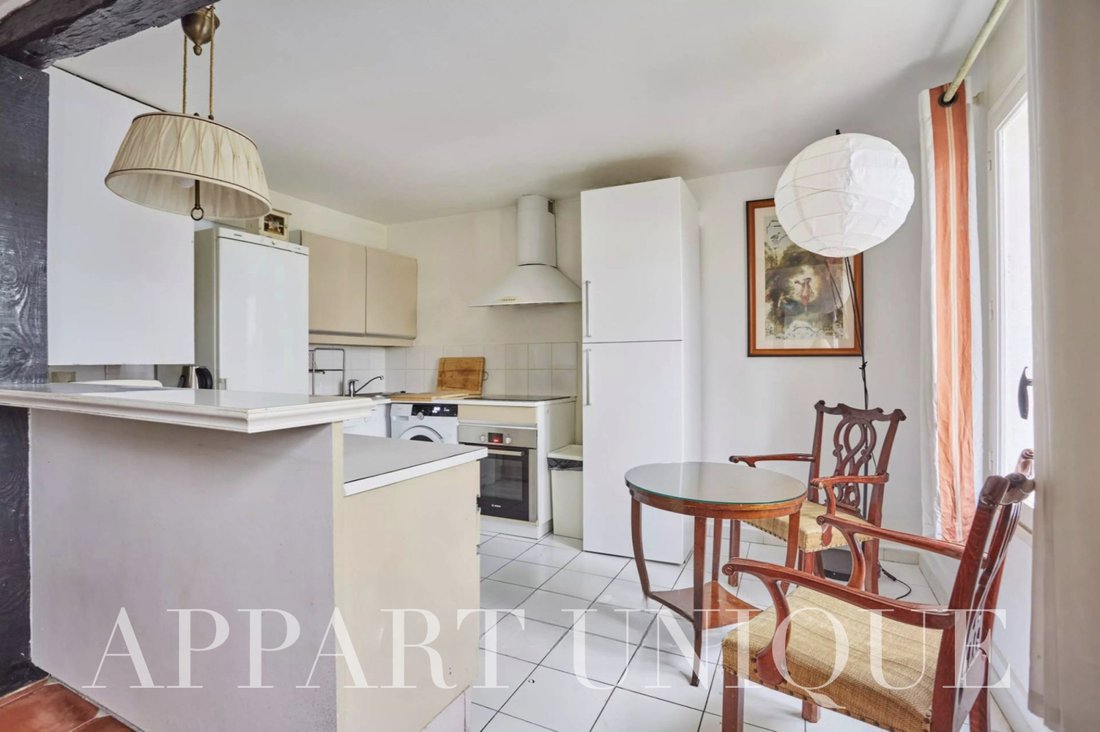 House in Clignancourt-Jules Joffrin, Paris 18e Arrondissement, Paris 5 - 15834824